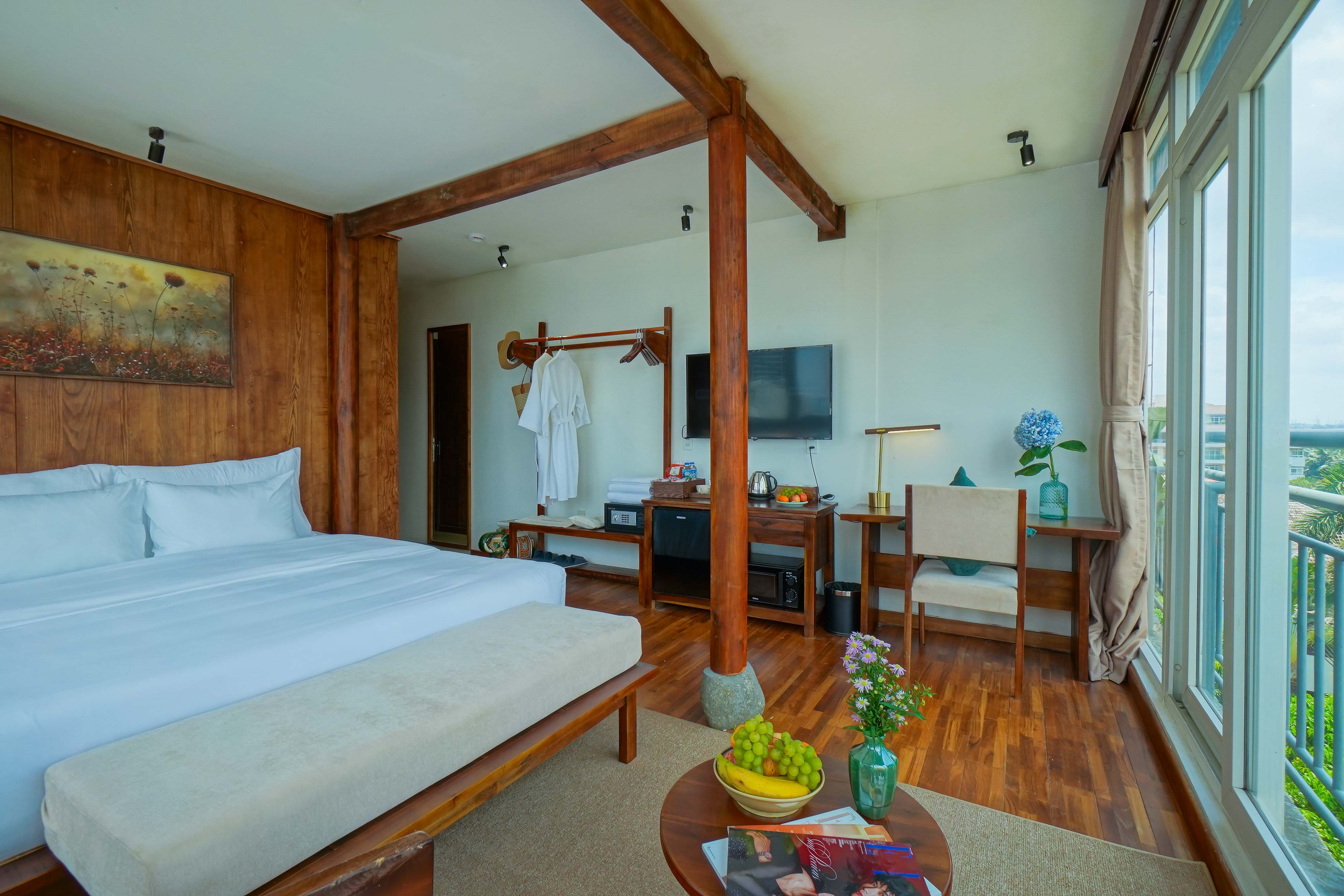 Eco Haven Panorama View