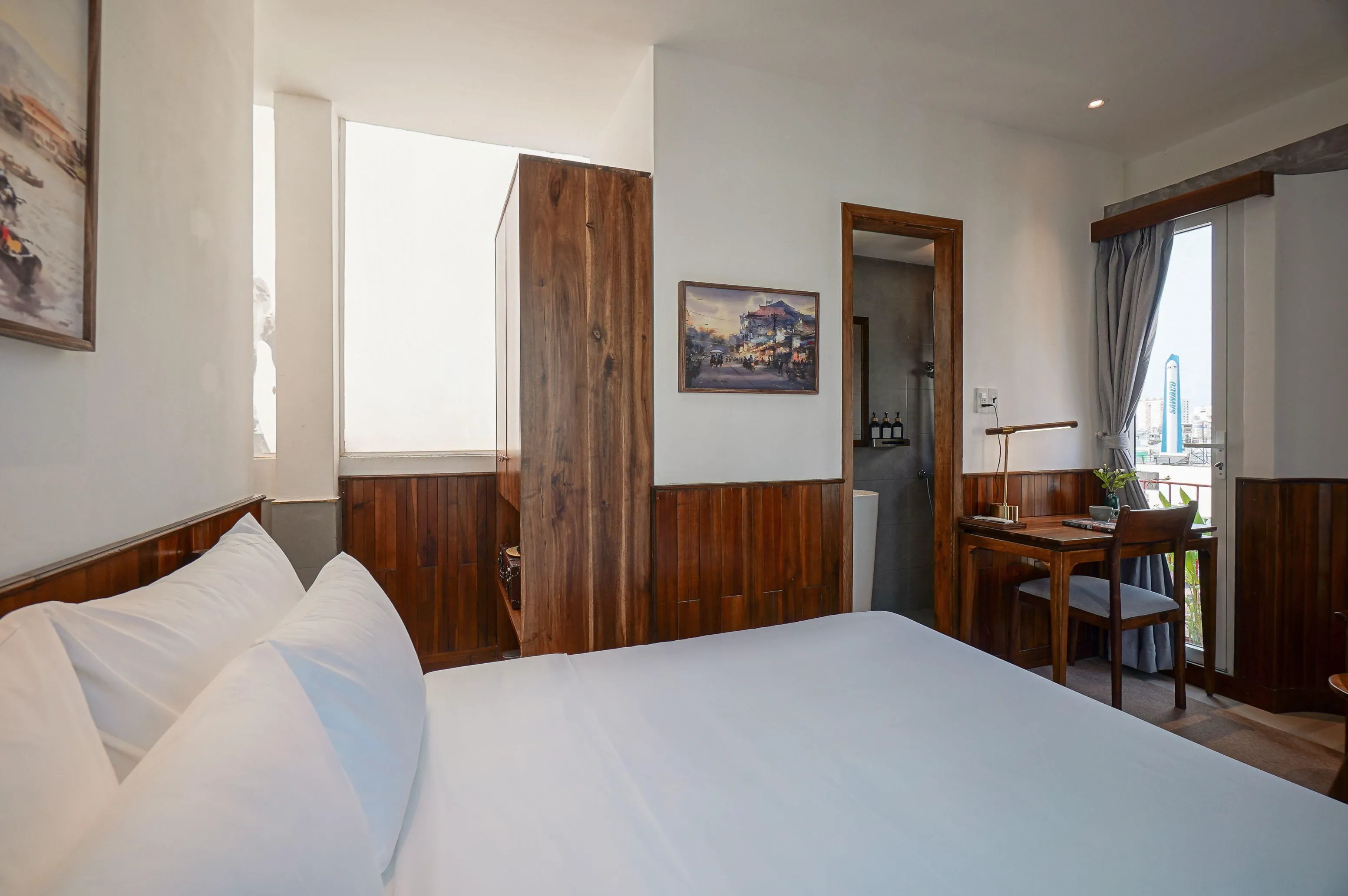 Deluxe Double Room with Balcony/Windows