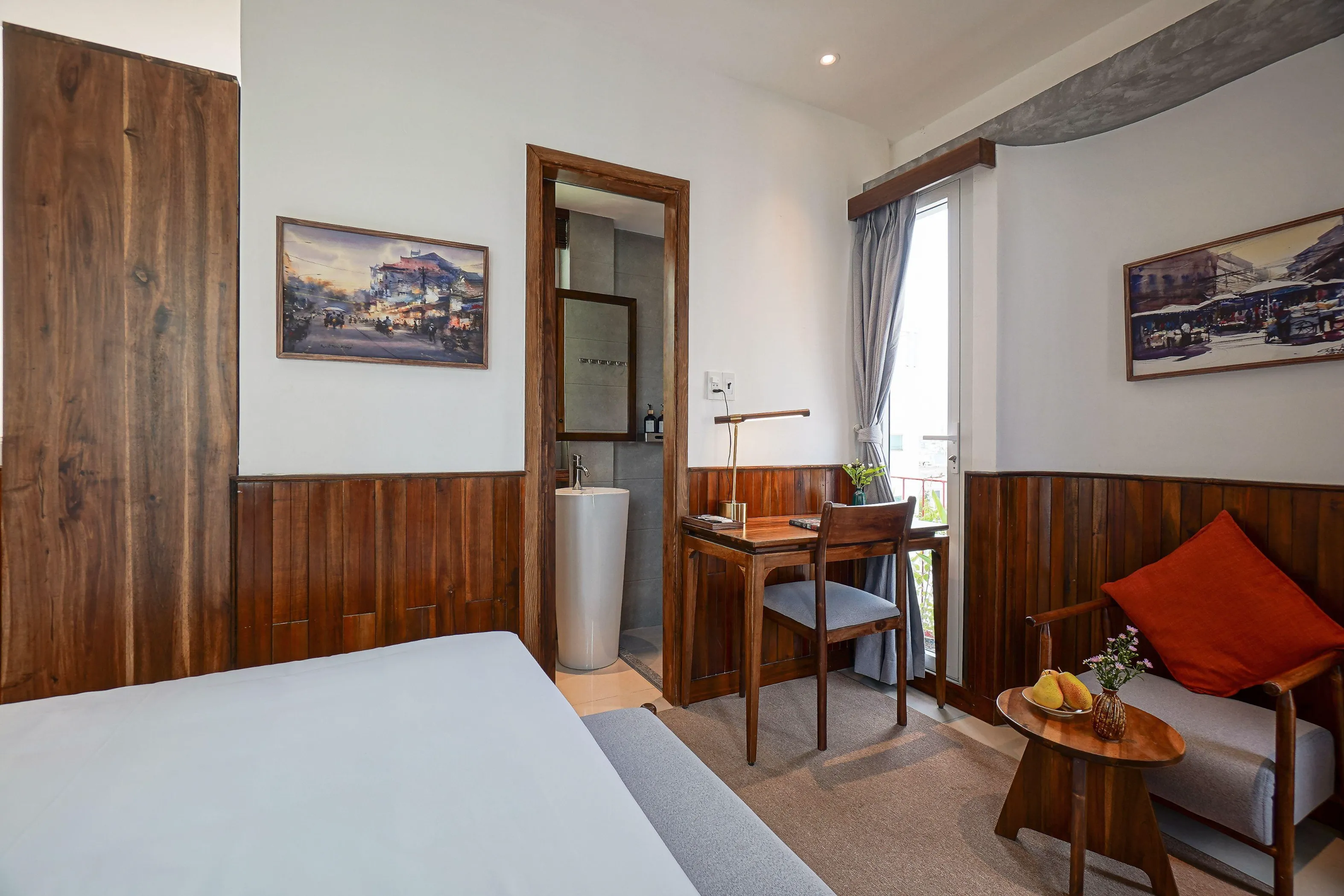 Deluxe Double Room with Balcony/Windows